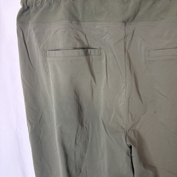 Athleta Trekkie North Jogger Pant Olive Green Size 20 Outdoor Hiking Athleisure - Picture 9 of 9